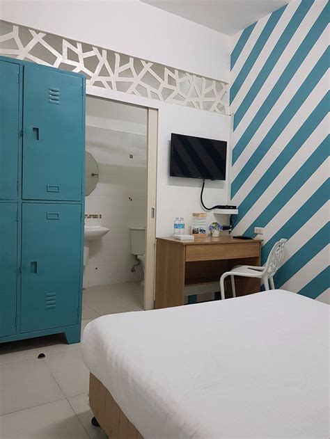 Alicia Towers Residences Rooms: Pictures & Reviews .